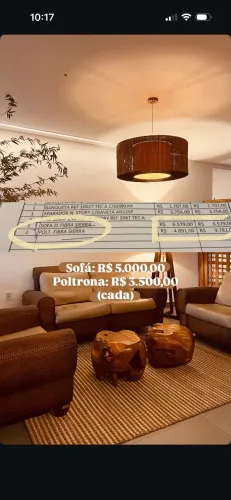Sofá - madeira - estofados reformados (couro)