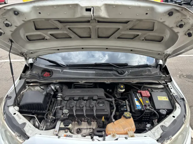 Chevrolet Prisma Sed. LT 1.0 8V Flexpower 4P 2014