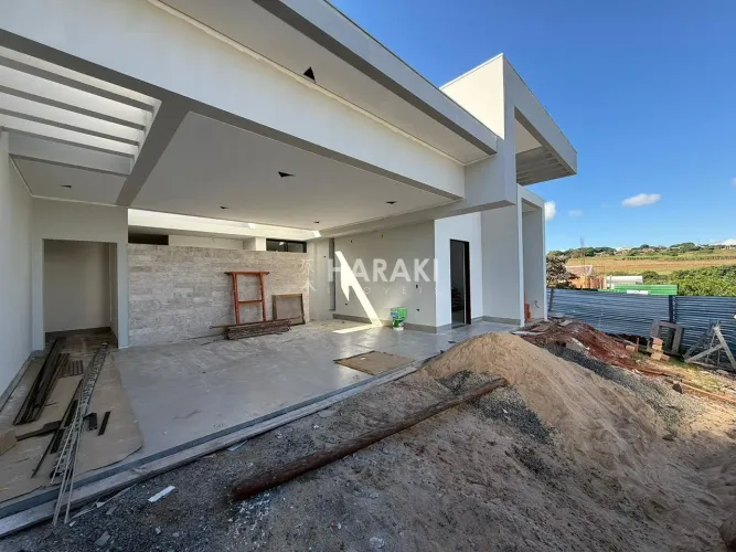 Casa a venda no condomínio Condomínio Hayashi - Maringá/PR