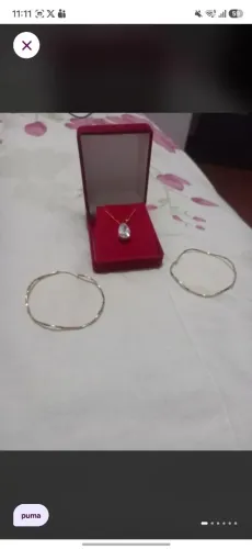 Conjunto de colar e brincos