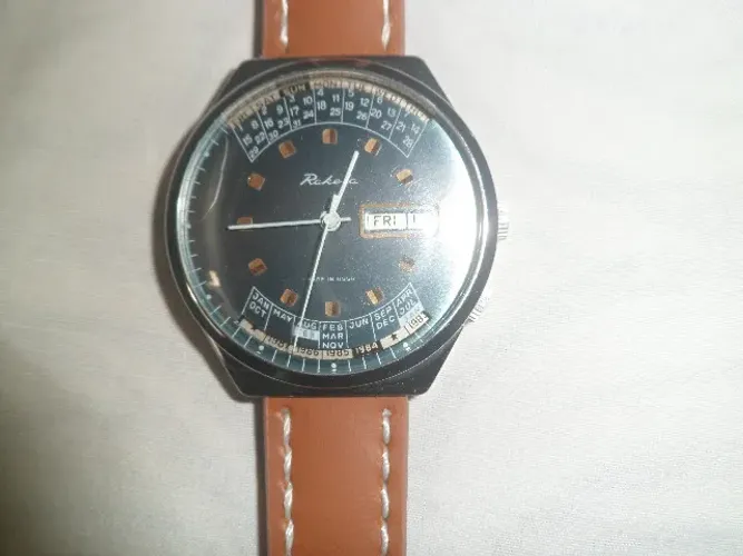 Relógio a corda Raketa (Antigo da união Soviética) Perpetual Calendar tipo Orient