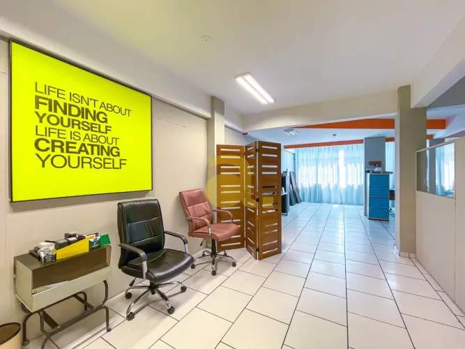 Sala comercial para locação | Água Verde, Blumenau