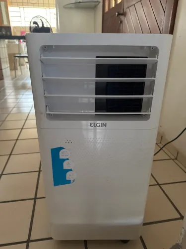 Ar-Condicionado Portátil Elgin 9.000 BTUs 220V