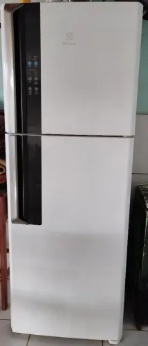 Geladeira Electrolux 474L