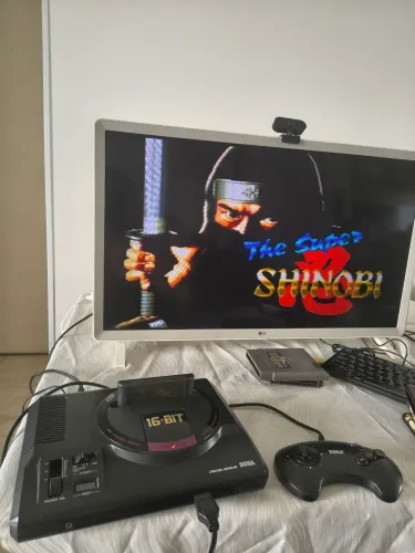 Mega Drive Japonês HAA2510 (sem tmss) com controle + jogo Sega Top Ten