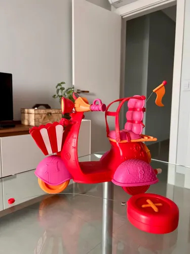 Scooter Lalaloopsy com Controle Remoto Wireless
