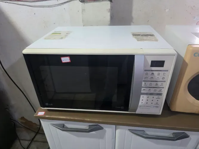 Microondas funcionando perfeitamente