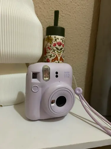 Câmera Instax Mini 12 - Praticamente Nova