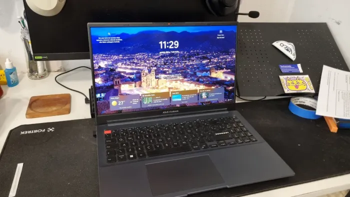 Notebook ASUS Vivobook Pro 15 / i9 / rtx3050 / 16 GB RAM (DEFEITO)<br>
