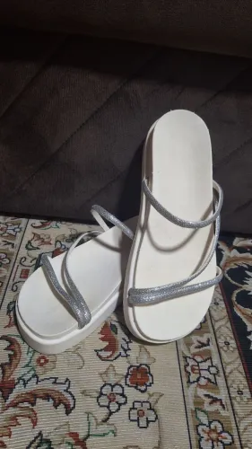 Vendo sandália papete feminina