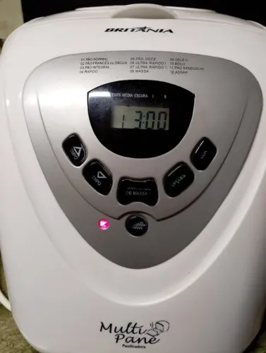 Panificadora multipane Britânia 220 v