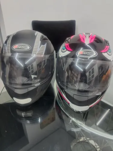 Capacete