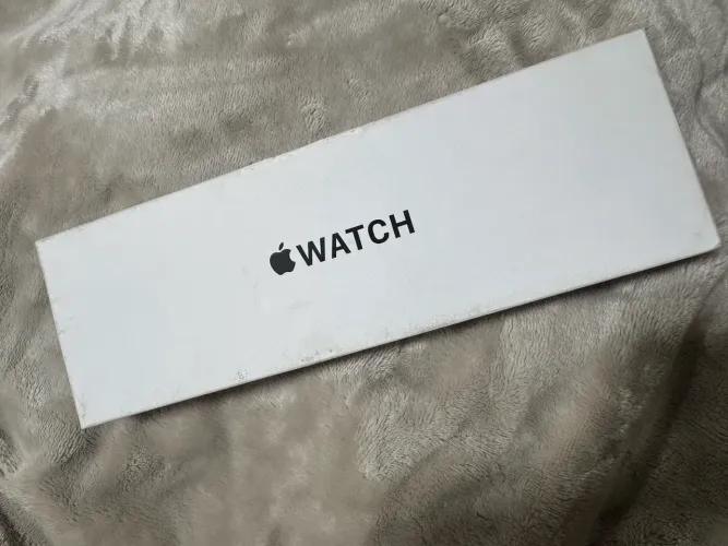 Apple Watch SE (2ª geração) - 44mm - 32GB | Estado de Novo