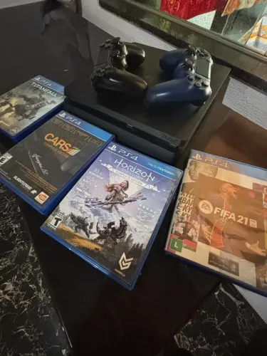 Playstation 4 slin