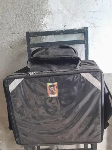 Vende se mochila bag pouquíssimo usada