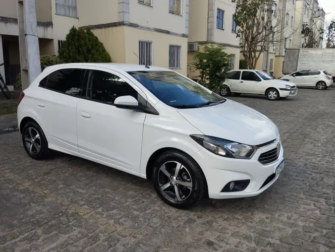 Chevrolet Onix Hatch LTZ 1.4 8V Flex Mec. 4P 2019