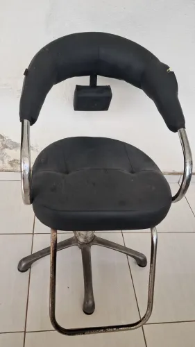 Cadeira para Barbeiros