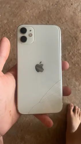 iPhone 11 128GB + iPhone 12 128GB - Venda ou Troca por iPhone 14+