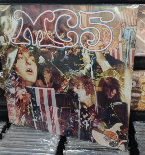 LP MC 5 - KICK UP THE JAM - 299 FRETE GRATIS
