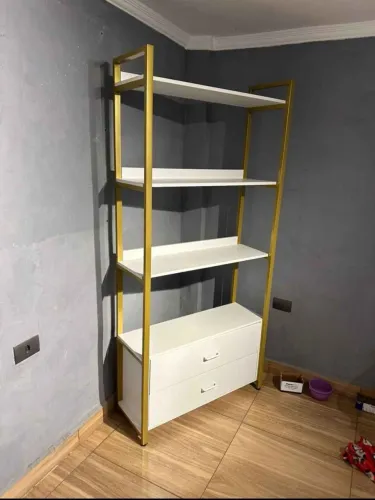 Prateleira De Metalon Dourado c/ MDF Branco e 2 Gavetas