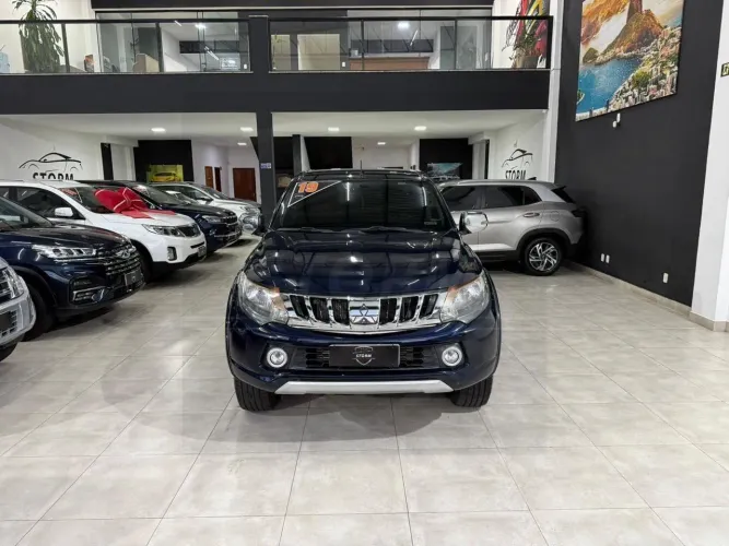 Mitsubishi L200 Triton Sport HPE-S 2.4 CD Dies. AUT 2019