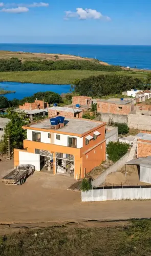 ALUGUEL | Kitnet nova com varanda em Boa Vista, Marataízes