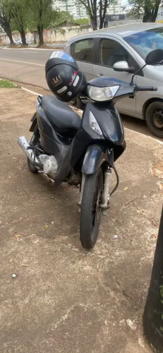 Vendo ou troco por outro do meu interesse