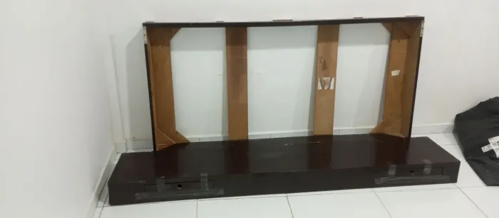 Vendo Bancada para salão com painel para espelho