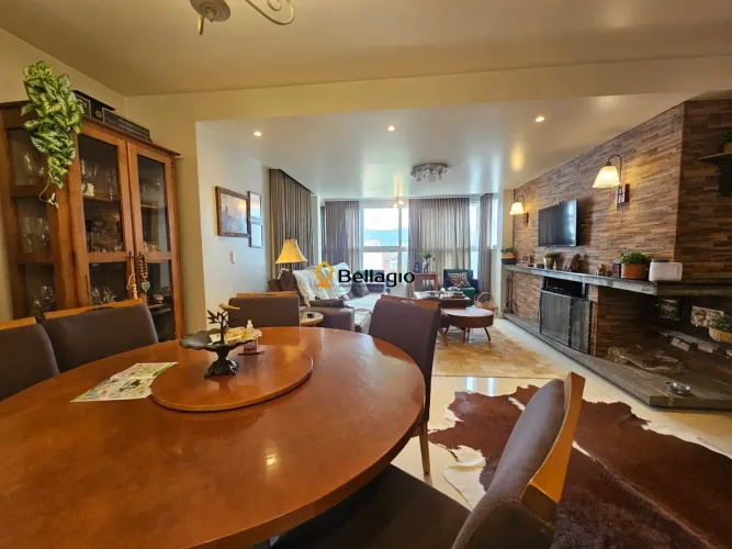 Apartamento 3 dormitórios à venda Nossa Senhora de Fátima Santa Maria/RS