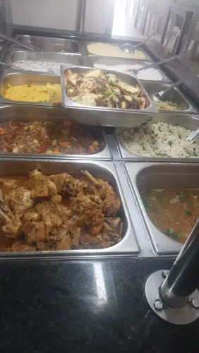 Precisamos de cozinheiro