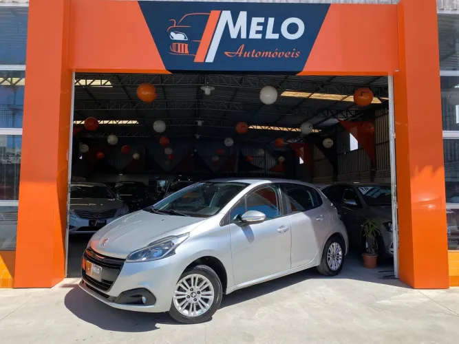 Peugeot 208 Active 1.2 Flex 12V 5P Mec. 2020
