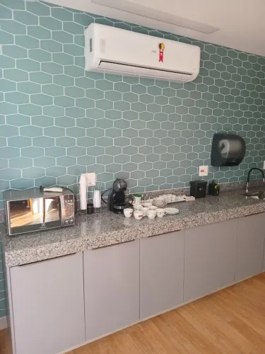 Pedreiro de acabamento profissional