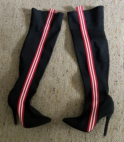 Bota Over the Knee preta Schutz 35