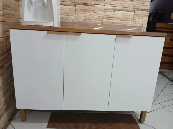Vendo armário, em ótimo estado!