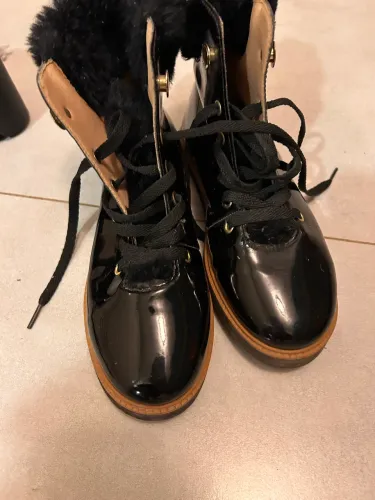 Botas pétit jolie, sapatinho de luxo