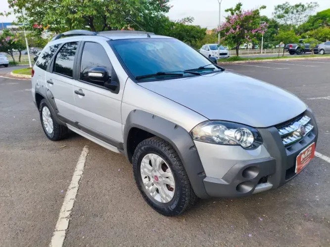 Fiat Palio Weekend Adventure 1.8 8V 103cv 4P 2012