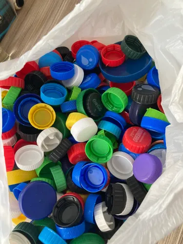 Tampinhas plásticas para artesanato