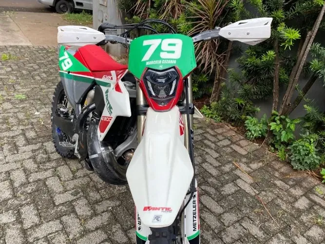 Moto enduro FANTIC XE 300 - 2026