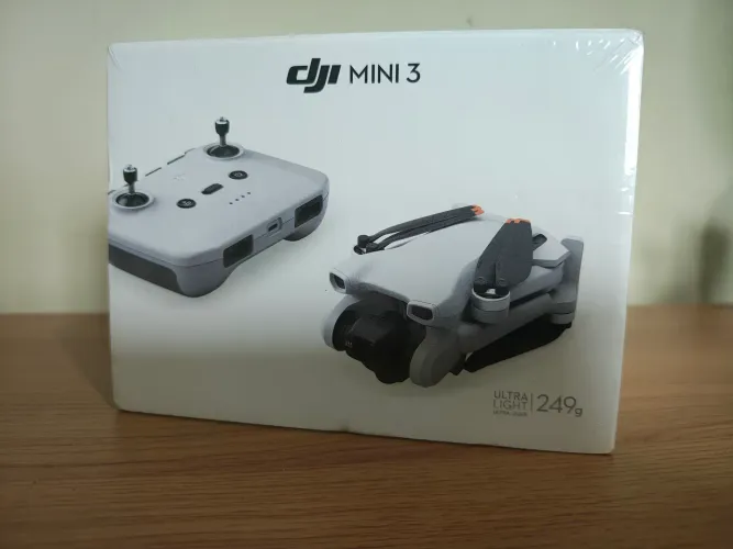 DJI mini 3 standart RCN1 LACRADO (com invoice em seu nome para homologar na ANATEL)