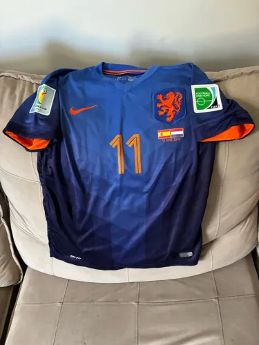 Camisa Holanda Reserva Copa 2014 - N° 11 Robben - Raridade Com Patches Completos