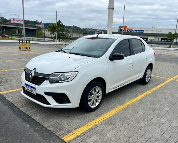 Renault Logan Zen Flex 1.0 12V 4P Mec. 2024