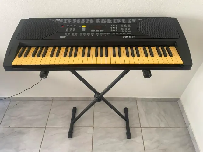 Teclado semiprofissional CSR-2177 (BARATO)