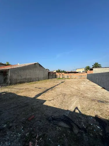 Lote plano de 225m², documentação em dia, murado na Serra Grande - Itaipu