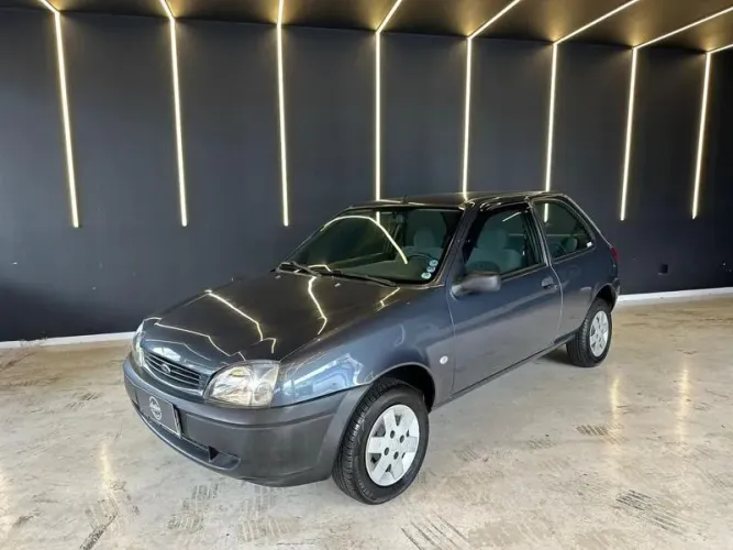 Ford Fiesta Street 1.0 8V 3P 2002