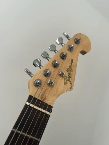 Guitarra Shelter Califórnia 