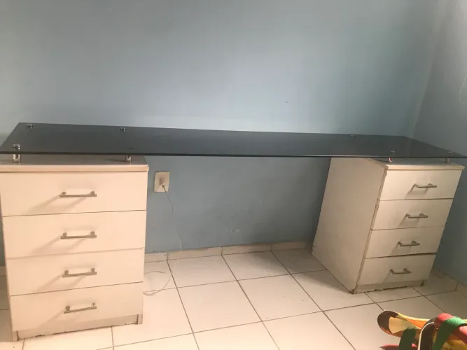 Bancada com 8 gavetas