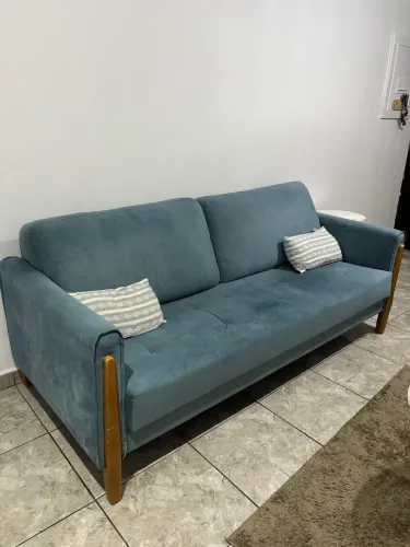 Sofá 4 lugares Muito Confortável