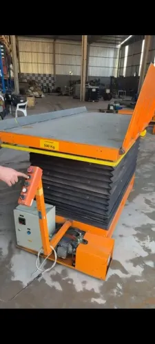 Mesa elevatória hidráulica