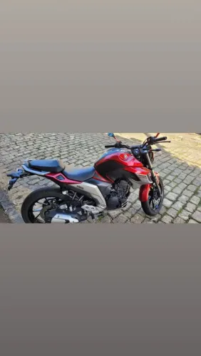 Fazer 250, 2021, moto nova com todas as revisões feitas e com documentação em dia.