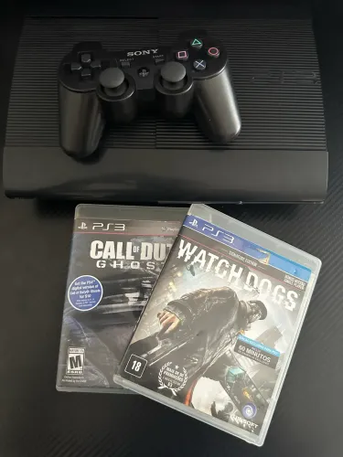 PS3 Super Slim Desbloqueado + 2 Controles + Jogos Mídia Física 